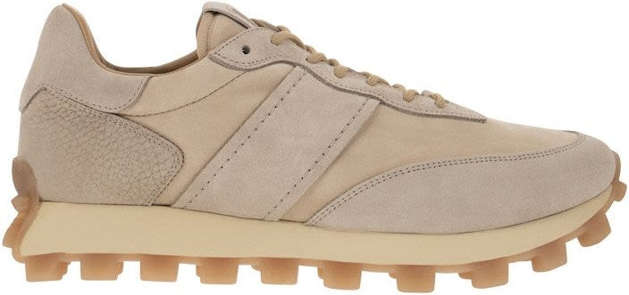 1T Leather Low Top Sneakers