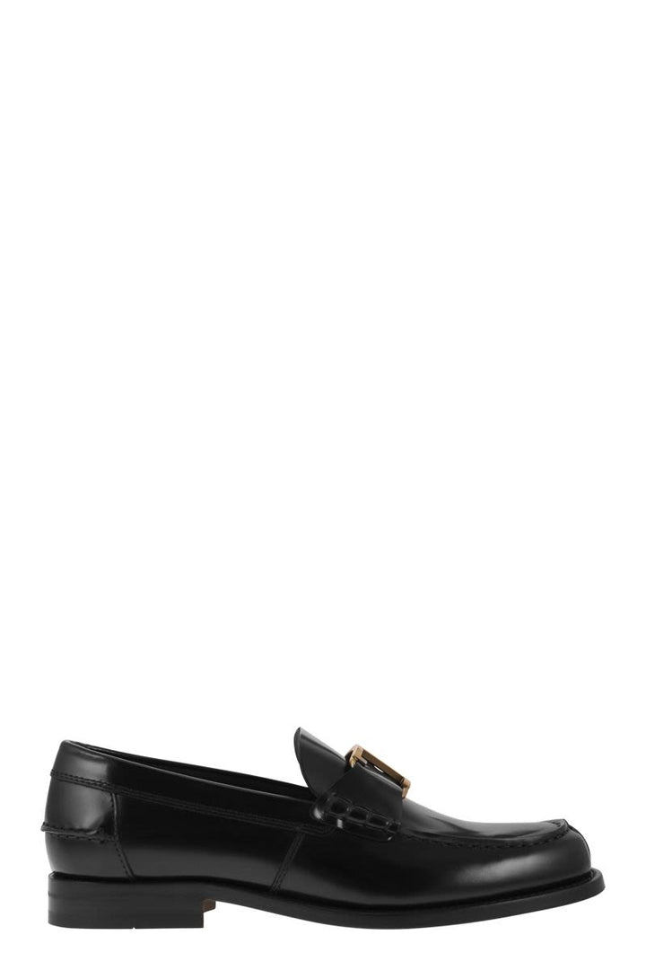 LEATHER MOCCASIN