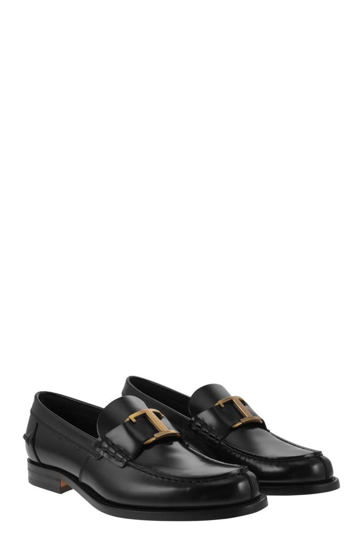 LEATHER MOCCASIN