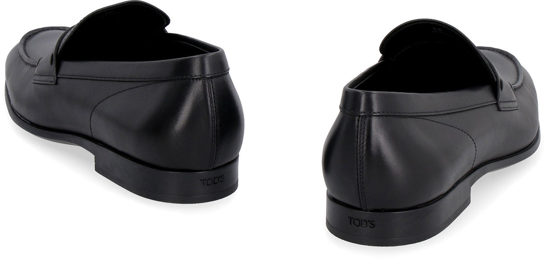 LEATHER LOAFERS