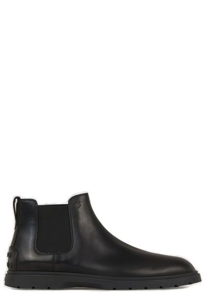 SMOOTH LEATHER SLIP ON CHELSEA BOOTS.