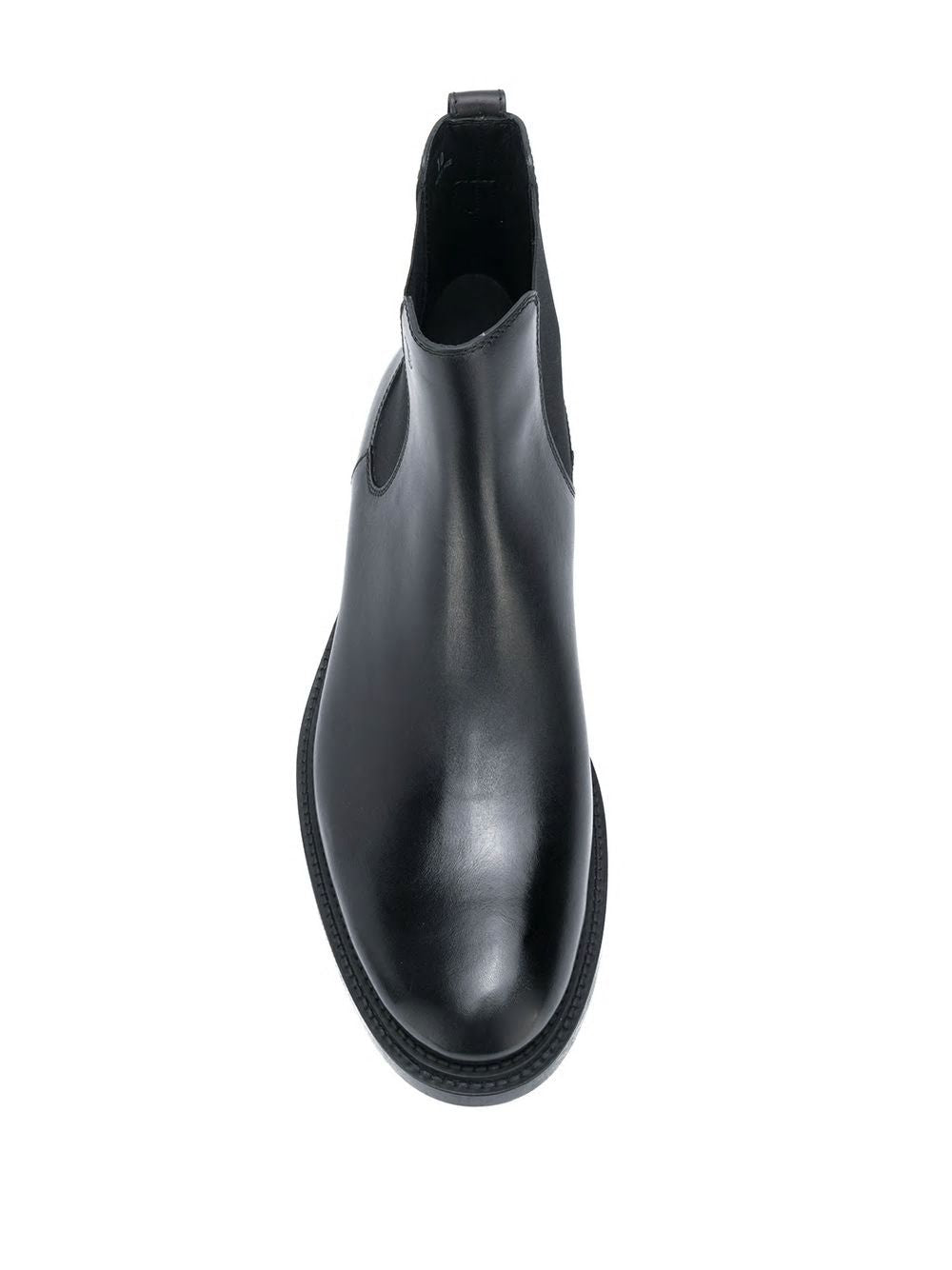 leather chelsea boot