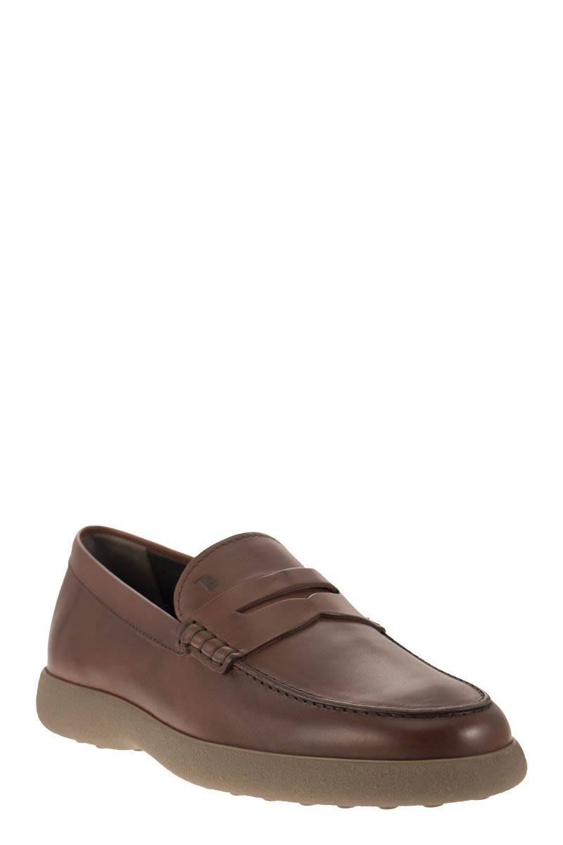 LEATHER LOAFER