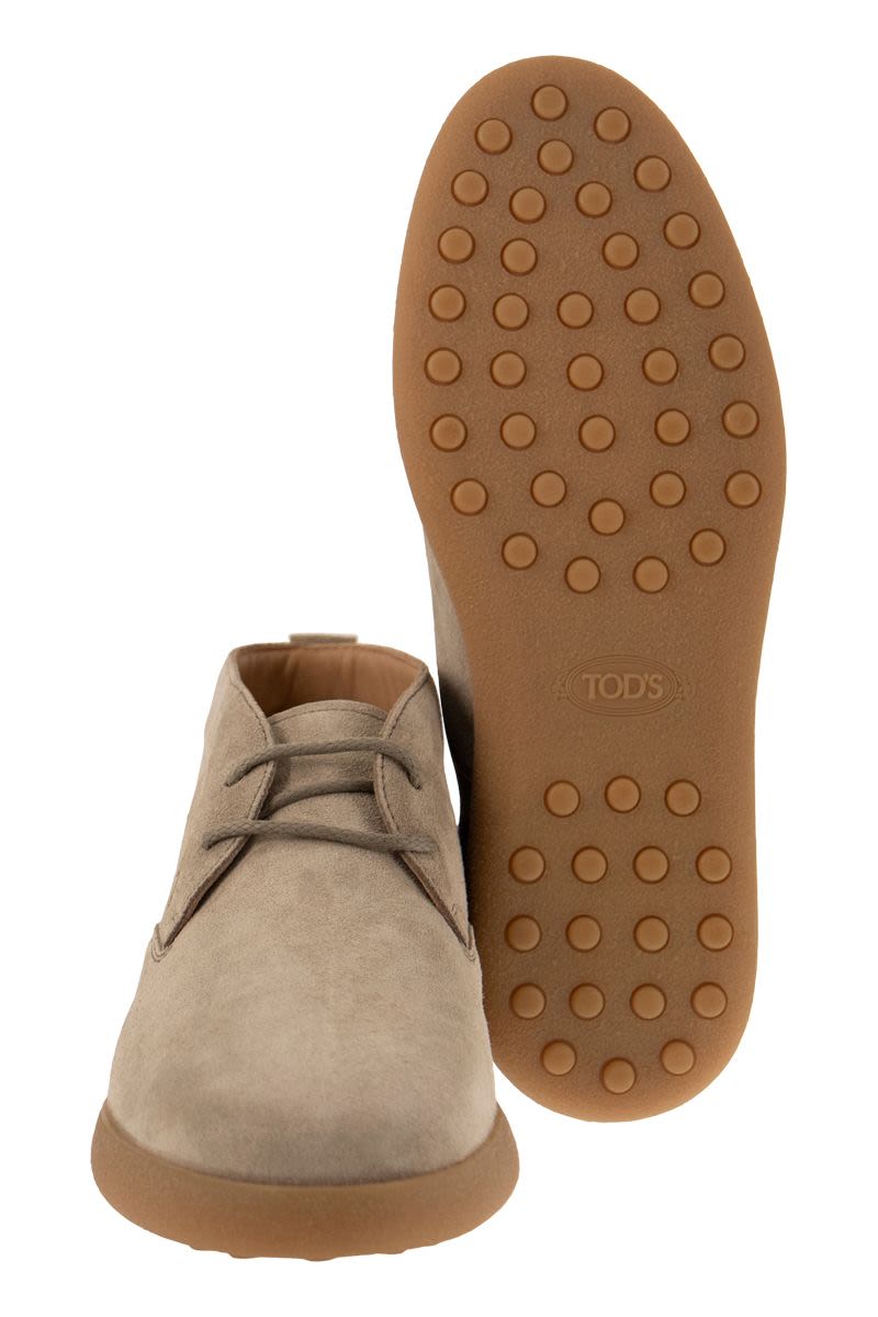 SUEDE LEATHER BOOTS