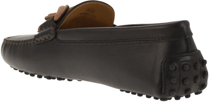 LOAFER WITH METAL CHAIN