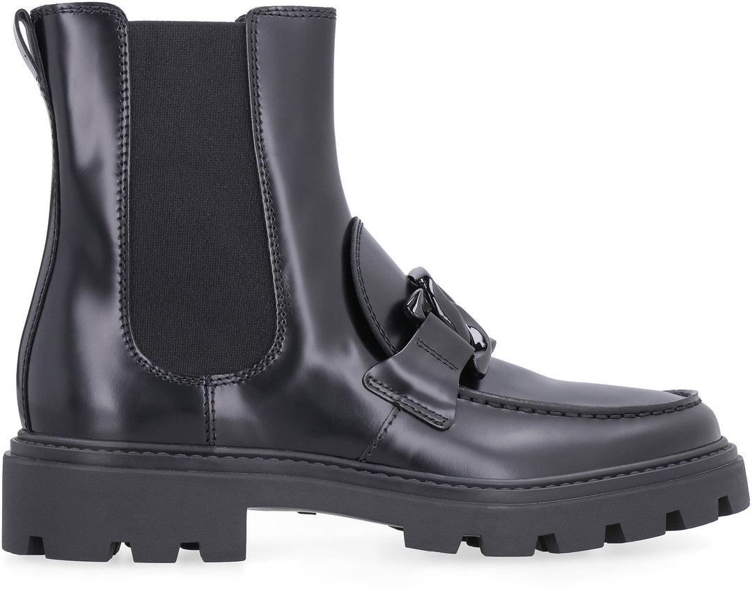 LEATHER CHELSEA BOOTS