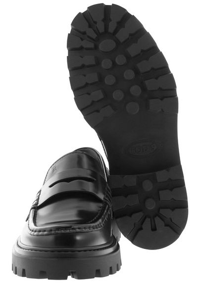 PLATFORM LOAFERS