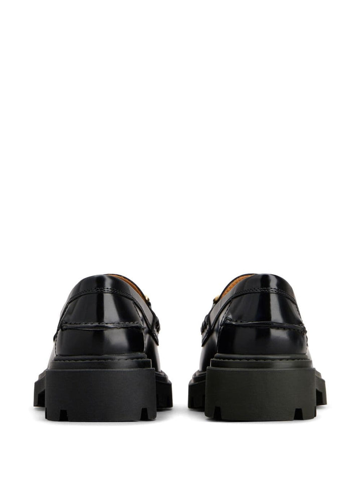 MOCCASIN WITH CHAIN
