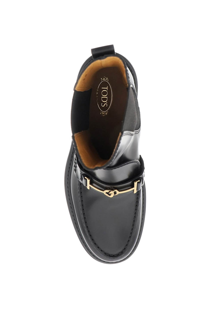 CHELSEA ANKLE BOOTS WITH METAL DETAIL