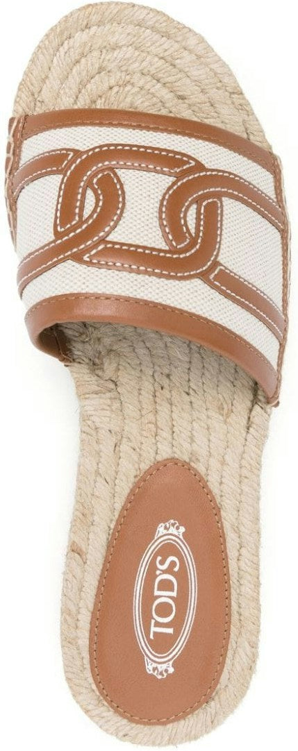 RAFIA AND LEATHER FLAT SANDALS