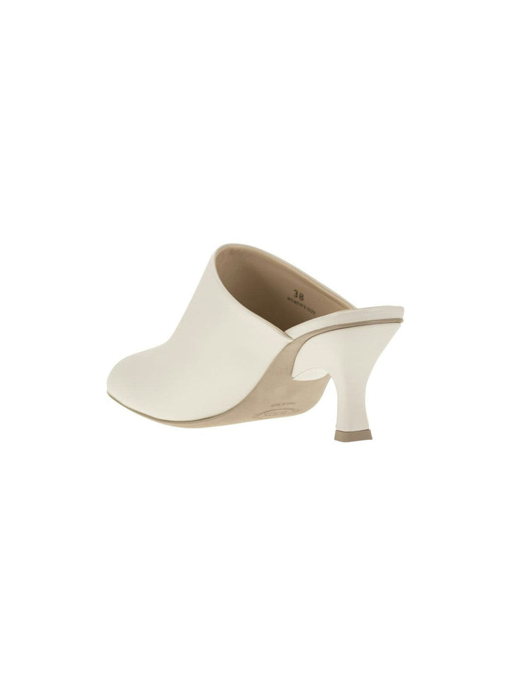 LEATHER SABOT