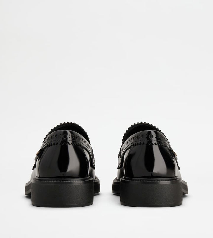 BROGUE TRIM LEATHER LOAFERS