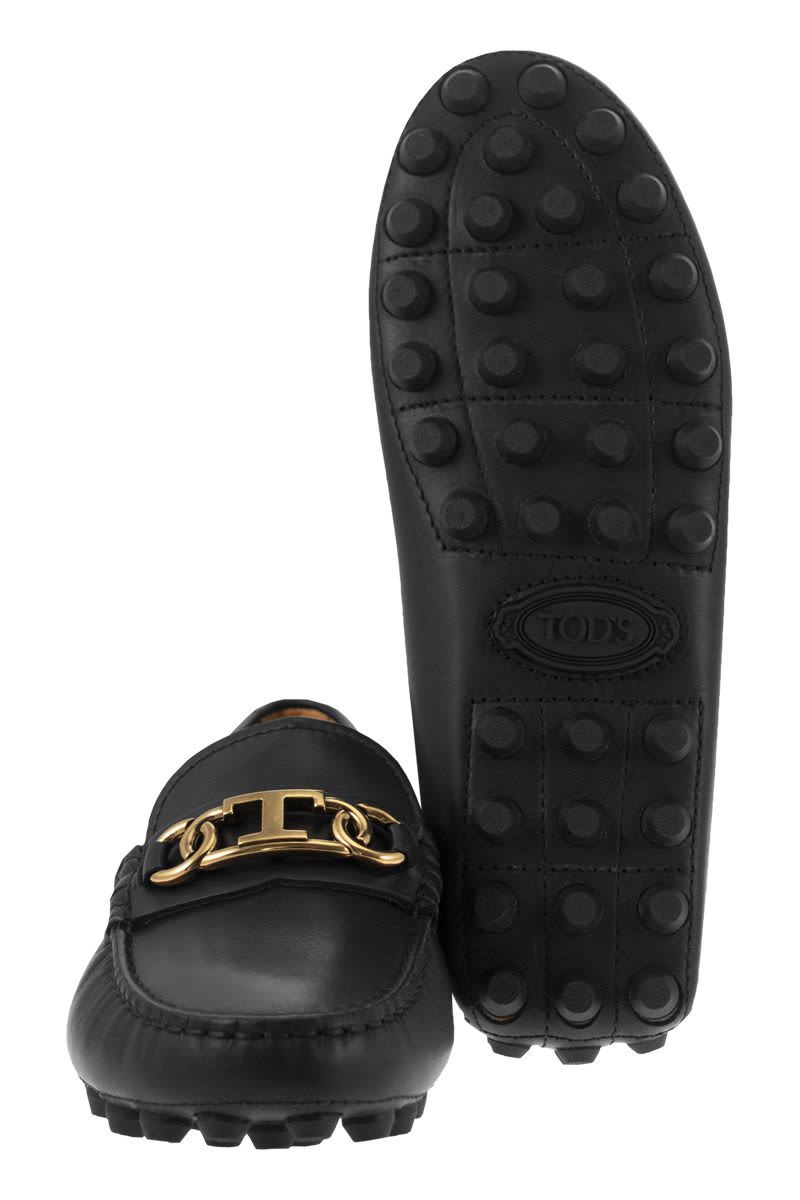 LEATHER MOCCASIN