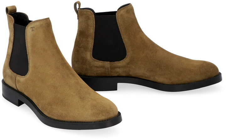 SUEDE CHELSEA BOOTS
