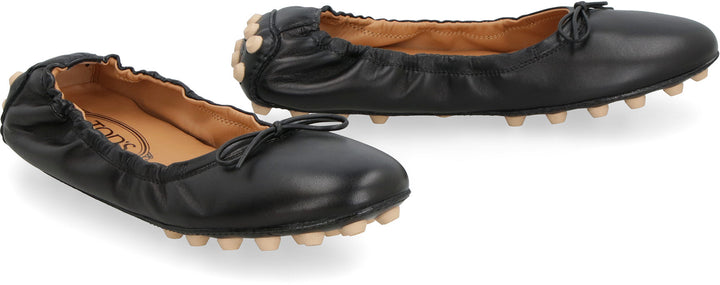 BALLERINA WITH BOW AND GROMMETS