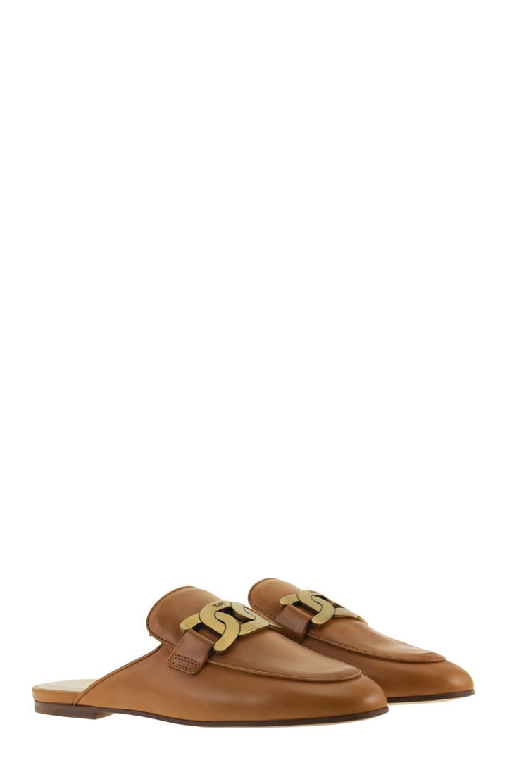 LEATHER SABOT