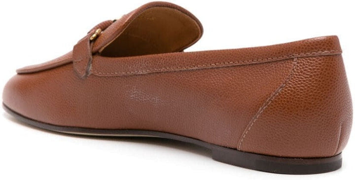 KNOT PLAQUE LEATHER LOAFERS