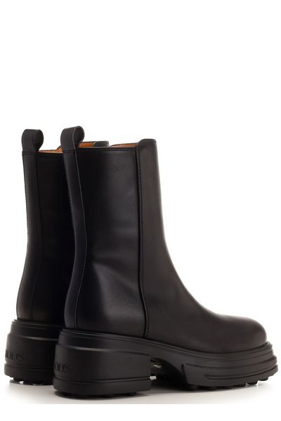 LEATHER PLATFORM ANKLE BOOTS.