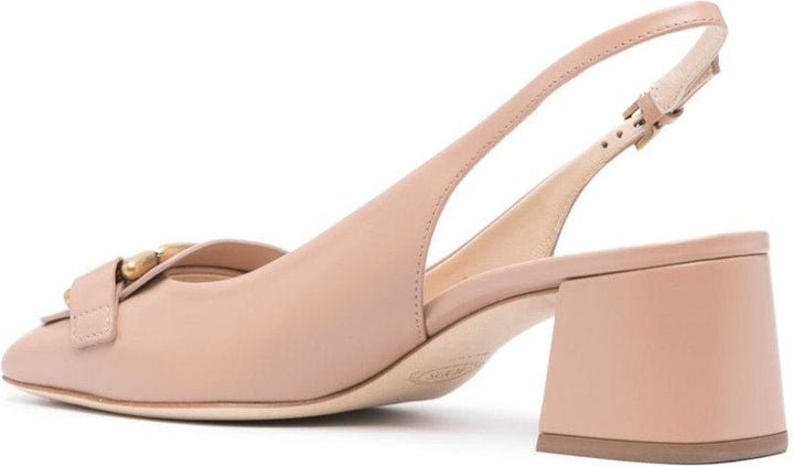 LEATHER SLINGBACK PUMPS.