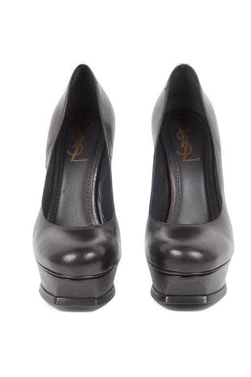 Yves Saint Laurent 39 Tribute Pump Sale