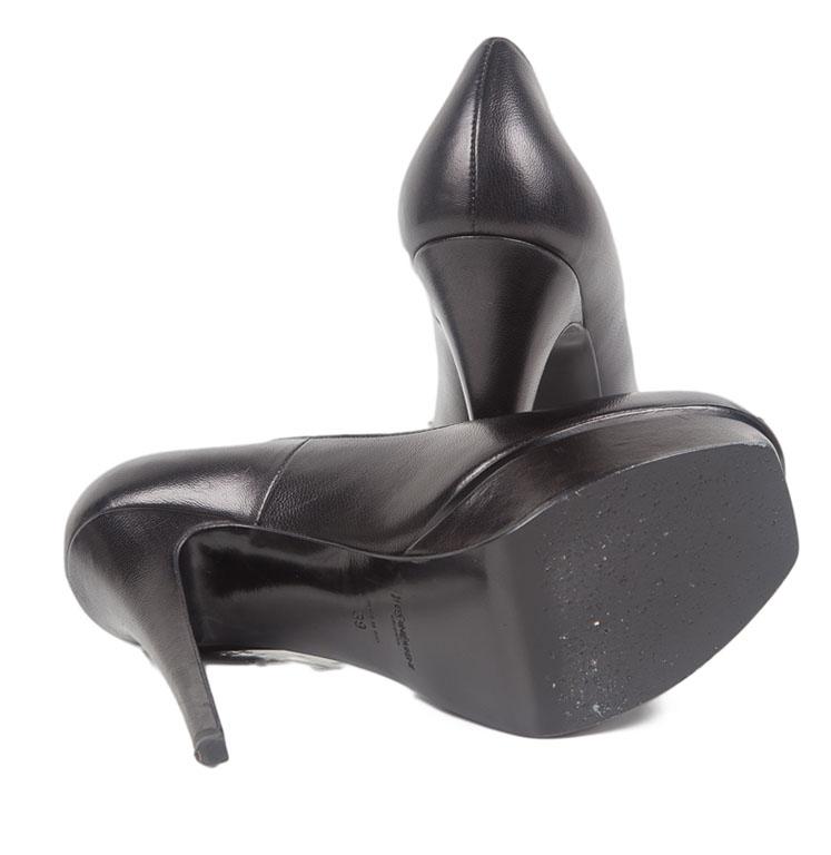 Yves Saint Laurent 39 Tribute Pump Sale