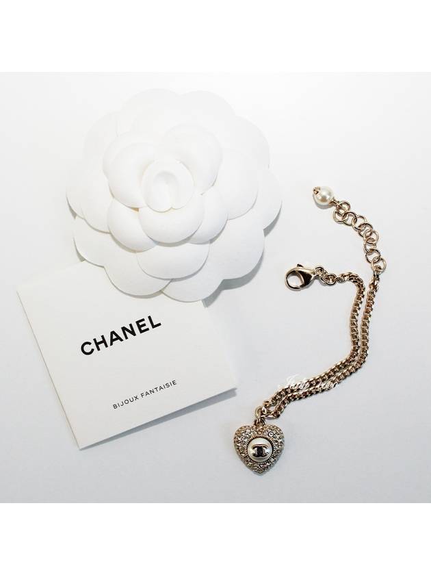 CC Heart Crystal Pendant Bracelet Gold Chanel