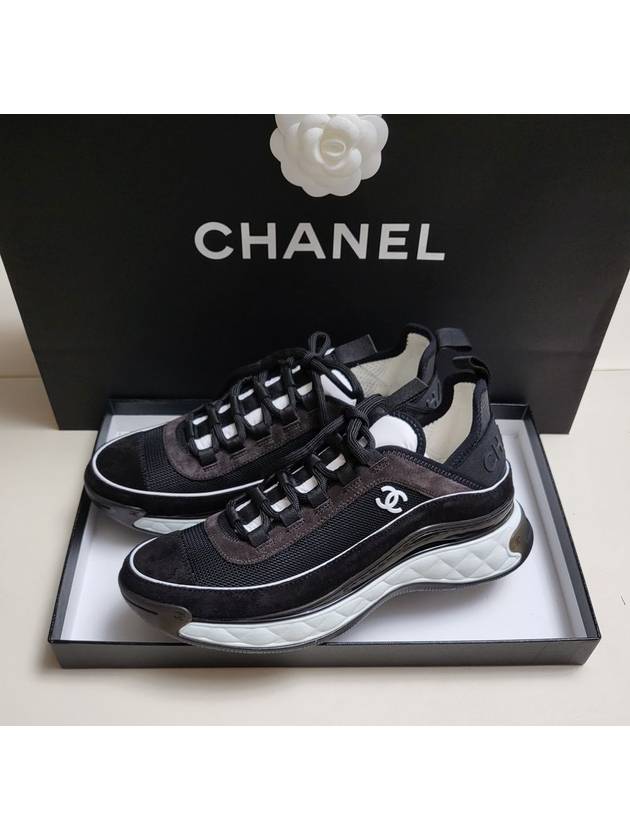 Fabric Suede Calfskin Low-Top Sneakers Dark Grey Chanel