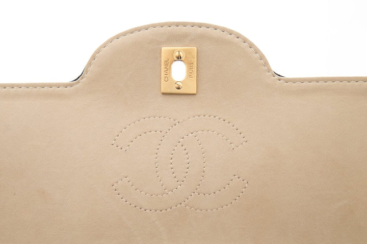Top Quality Chanel 2000 Beige &  Black Chocolate Bar Handbag
