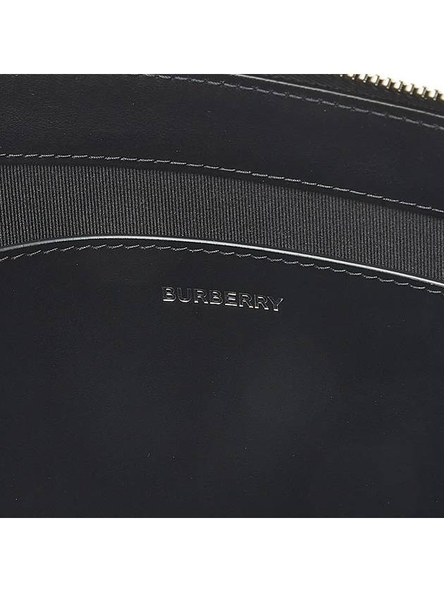 Burberry Universal Passport Leather Clutch Bag Black