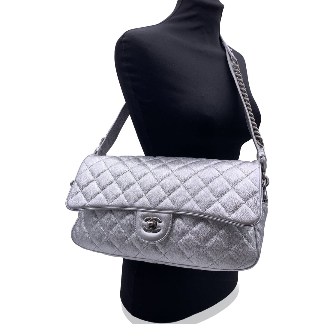 Chanel Airline 2016 Silver Quilted Leather Easy New Shoulder Bag