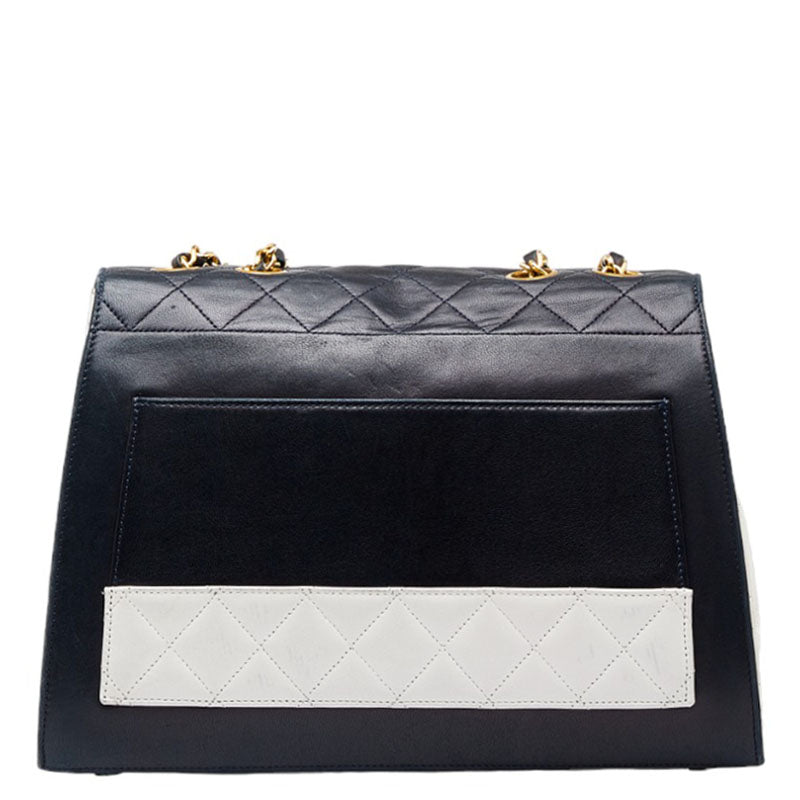 Top Quality Chanel Vintage Matrasse Chain Shoulder Bag Navy White Lambskin