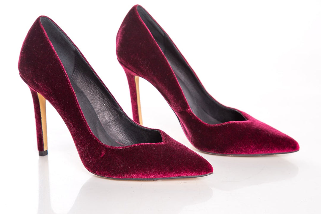 Cecilia Burgundy Velvet Pointed-Toe Heels SZ 8