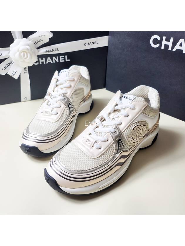 Women CC Logo Fabric Laminated Low Top Sneakers Silver Ivory Chanel