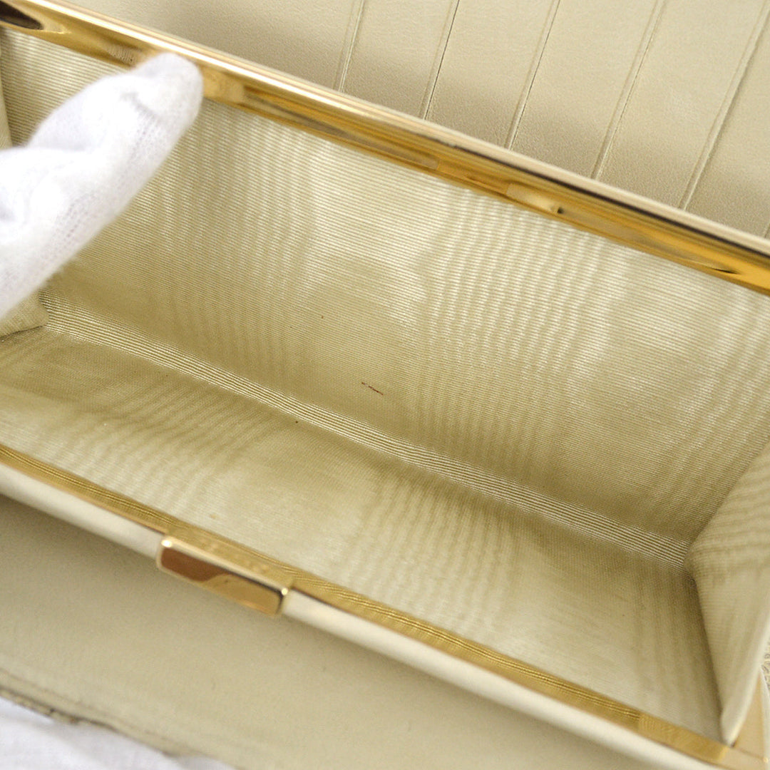 Top Quality Chanel 2000-2001 Ivory Caviar Bifold Long Wallet Purse