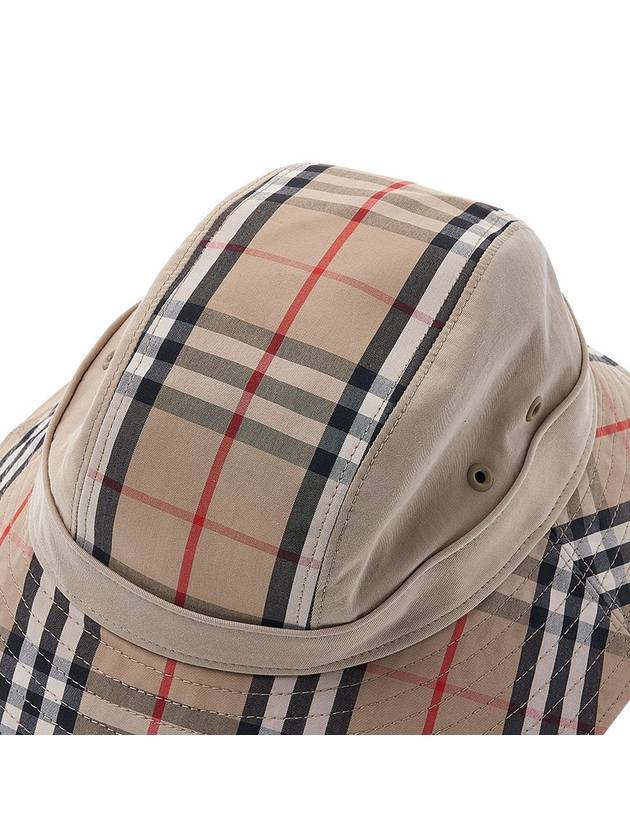 Burberry Check Pattern Bucket Hat Beige