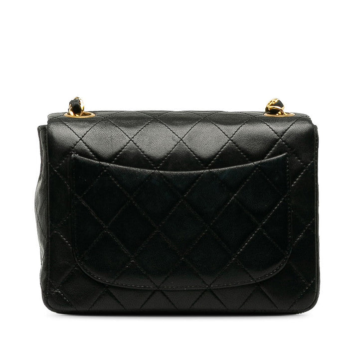 Top Quality Chanel Mini Flap Bag in Lambskin Black Ladies
