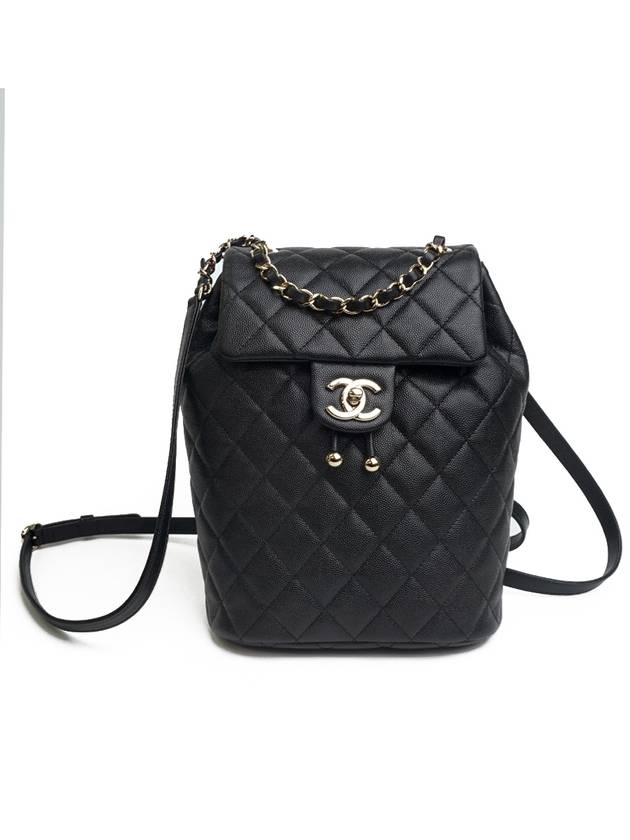 Backpack Grained Shiny Calfskin Gold Metal Black Chanel