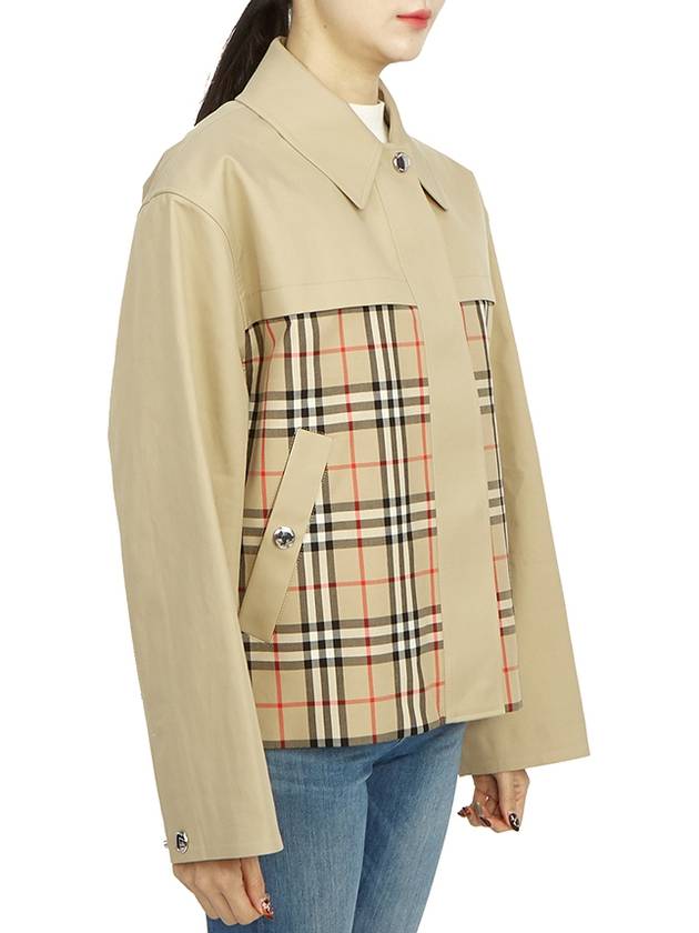 Burberry Check Motif Shorts Zip-Up Jacket Beige