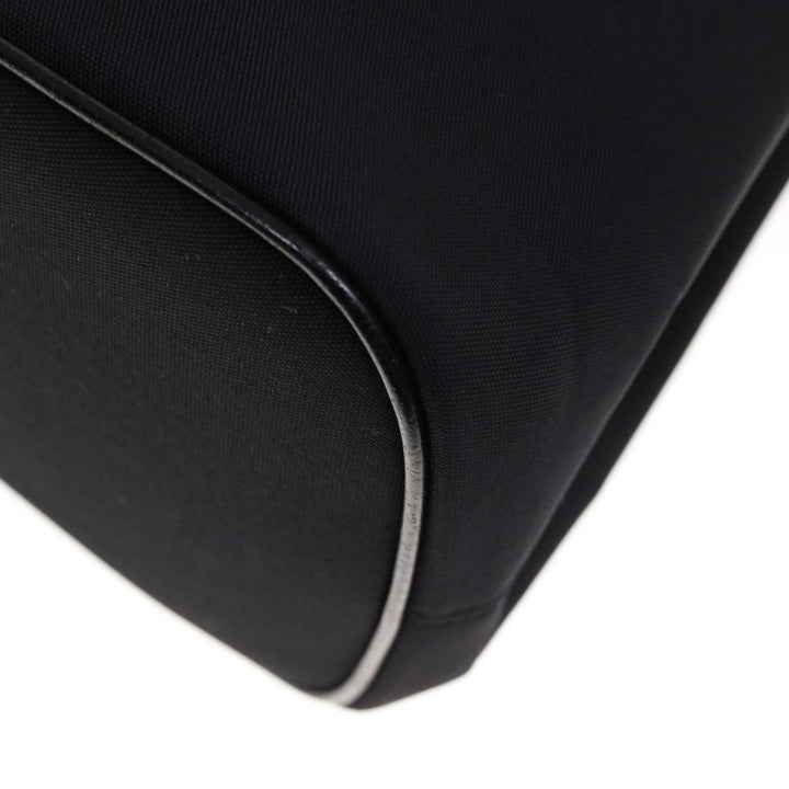 Burberry Hand Bag Nylon Black Auth ac2622