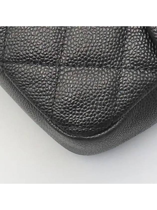 A67742 Black EASY CAVIAR Flap Silver COCO Logo Large Zip up Chain Shoulder Bag Chanel