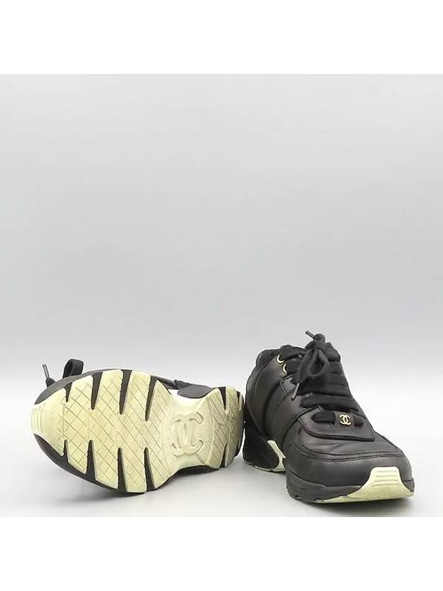 G31711 Black White Cruz Women s Sneakers Chanel