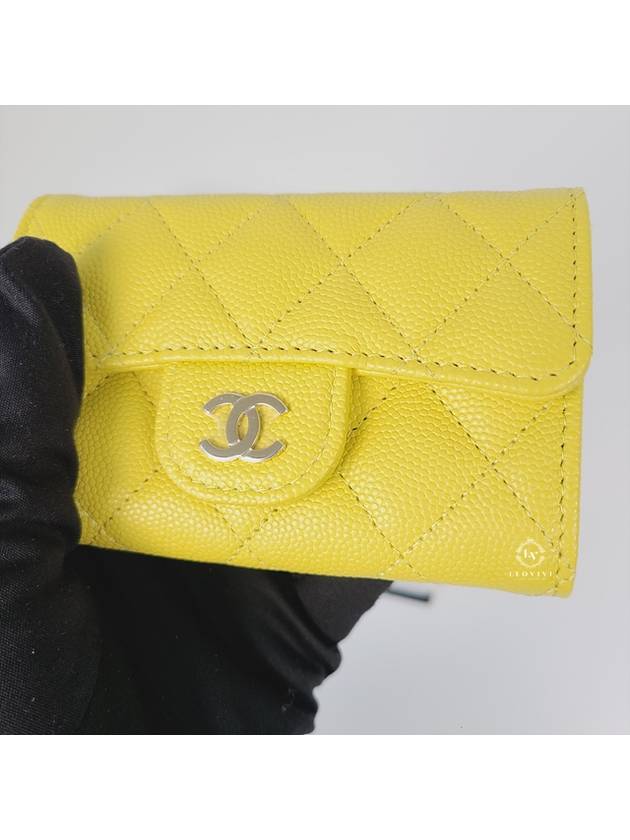 Classic Grained Shiny Calfskin Card Wallet Yellow Chanel