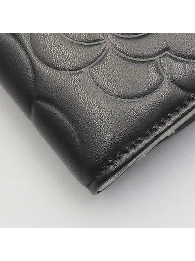 A50087 Black Lambskin Camellia Embossed Zip up Medium Wallet Chanel