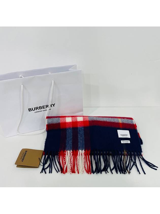 Burberry Classic Cashmere Scarf Navy Red