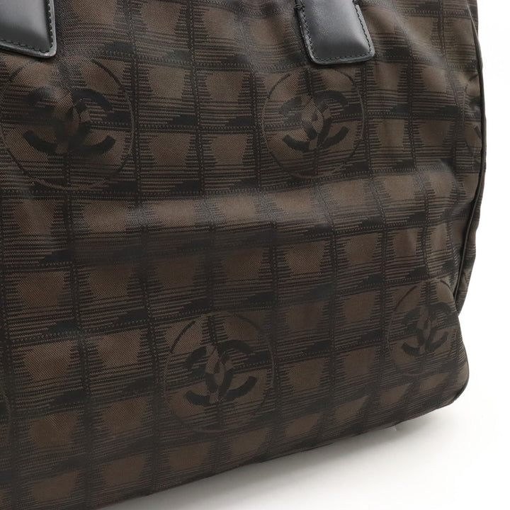 Top Quality Chanel NEW LABEL LINE TOTO MM TOTO BAG Nylon Jaguar Dark Brown Tea Black A15991
