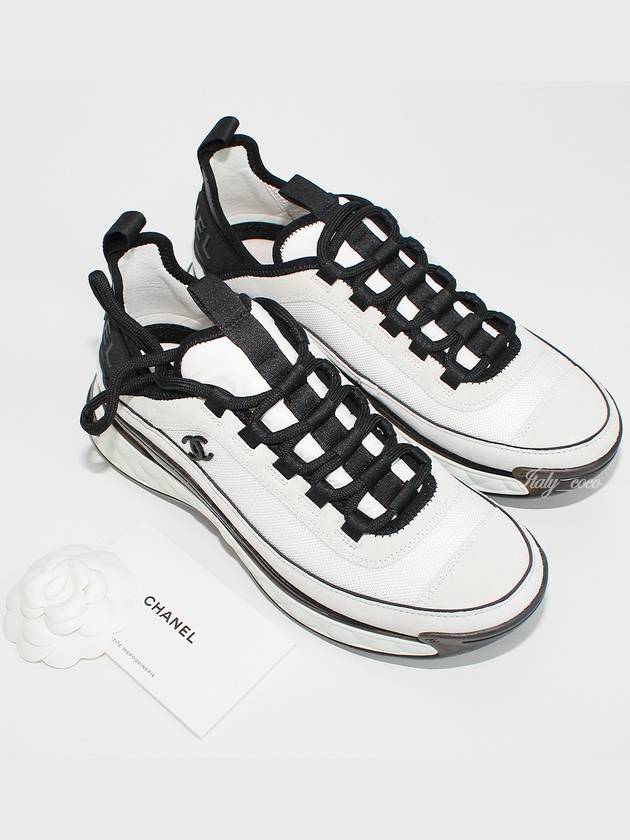 Fabric Suede Calfskin Low-Top Sneakers Dark Grey Chanel