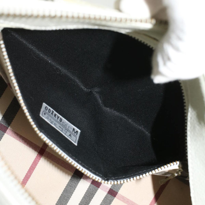Burberry Shoulder Bag Leather White Auth am3357