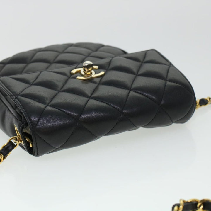 Chanel Matelasse Turn Lock Chain Shoulder Bag Lamb Skin Black CC Auth am4542