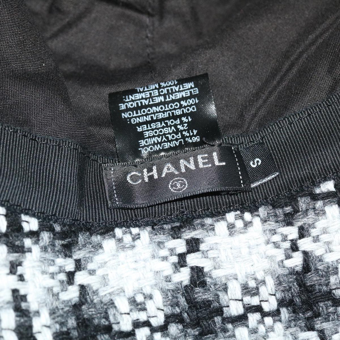 Top Quality Chanel COCO Mark Hat Wool S White Black CC Auth am4943