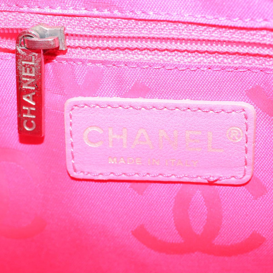 Chanel Cambon Line Tote Bag Leather White CC Auth am5197A